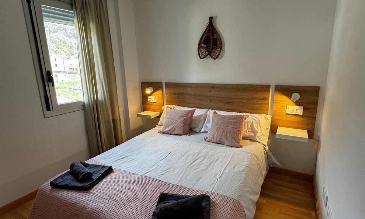 Photo of Bedroom in Cires