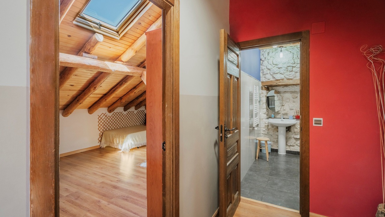 Photo of Bedroom in Frumales