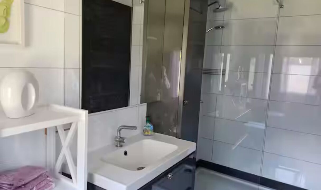 Photo of Bathroom in Windorf
