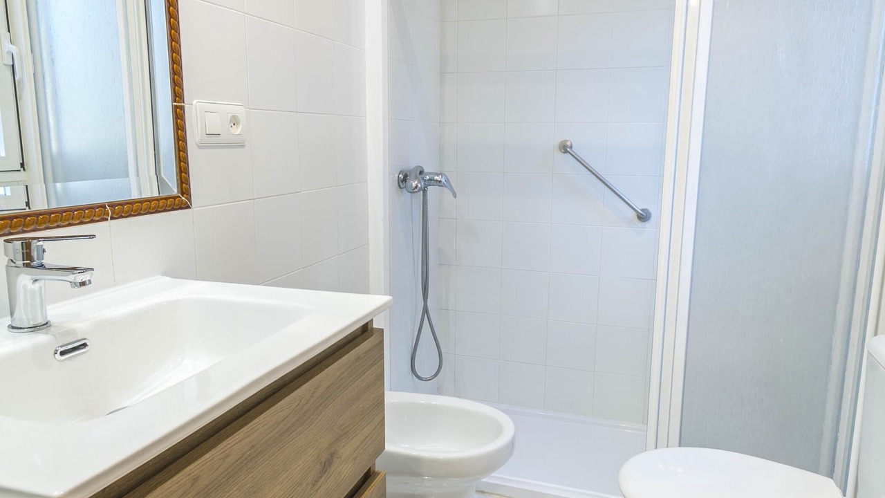 Photo of Bathroom in Orgiva