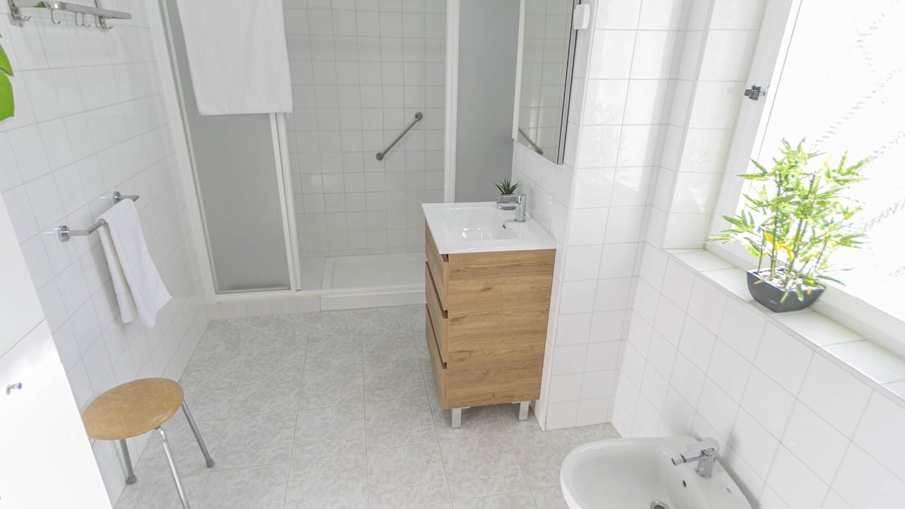 Photo of Bathroom in Orgiva