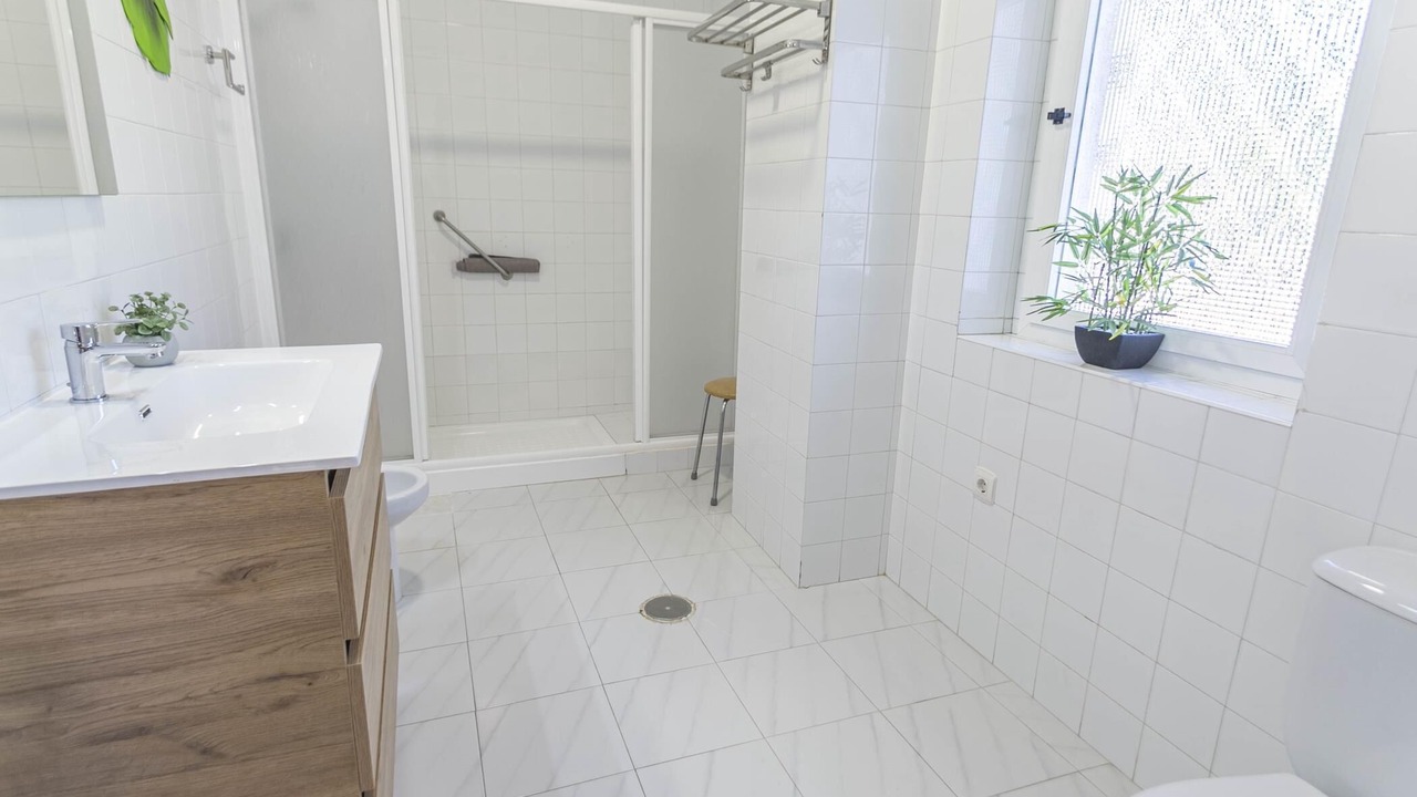 Photo of Bathroom in Orgiva