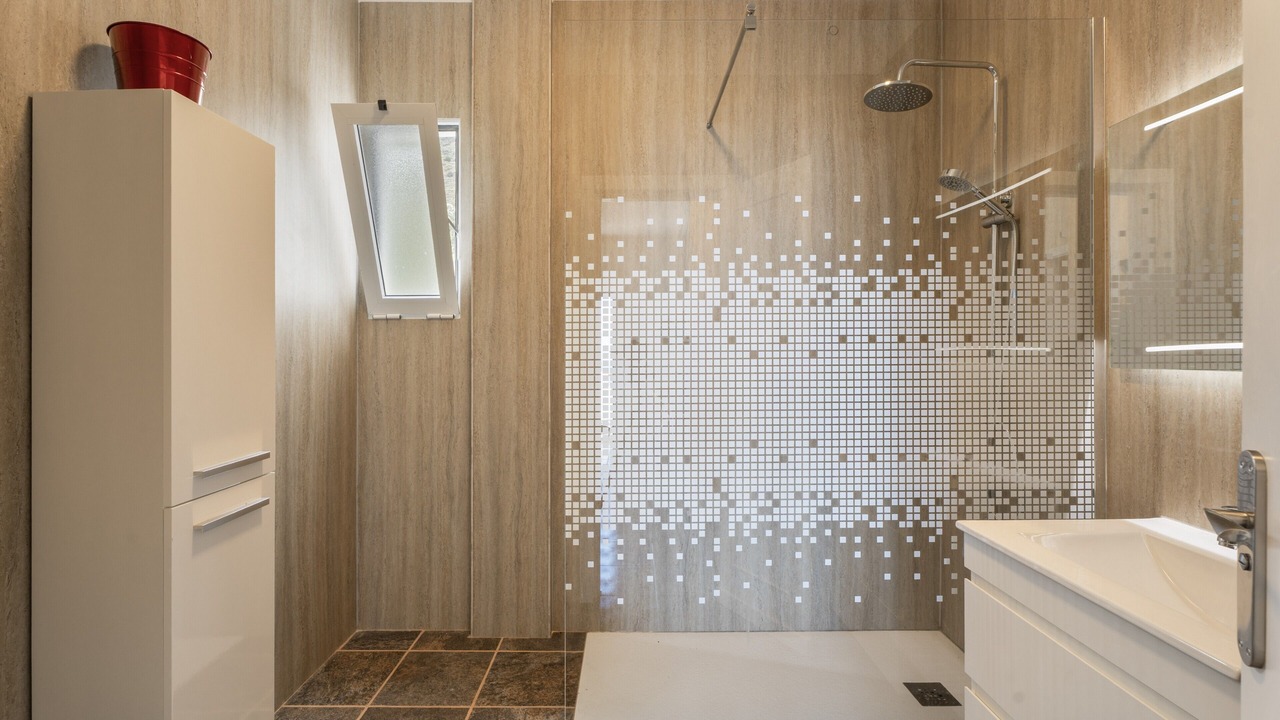 Photo of Bathroom in Tigaday