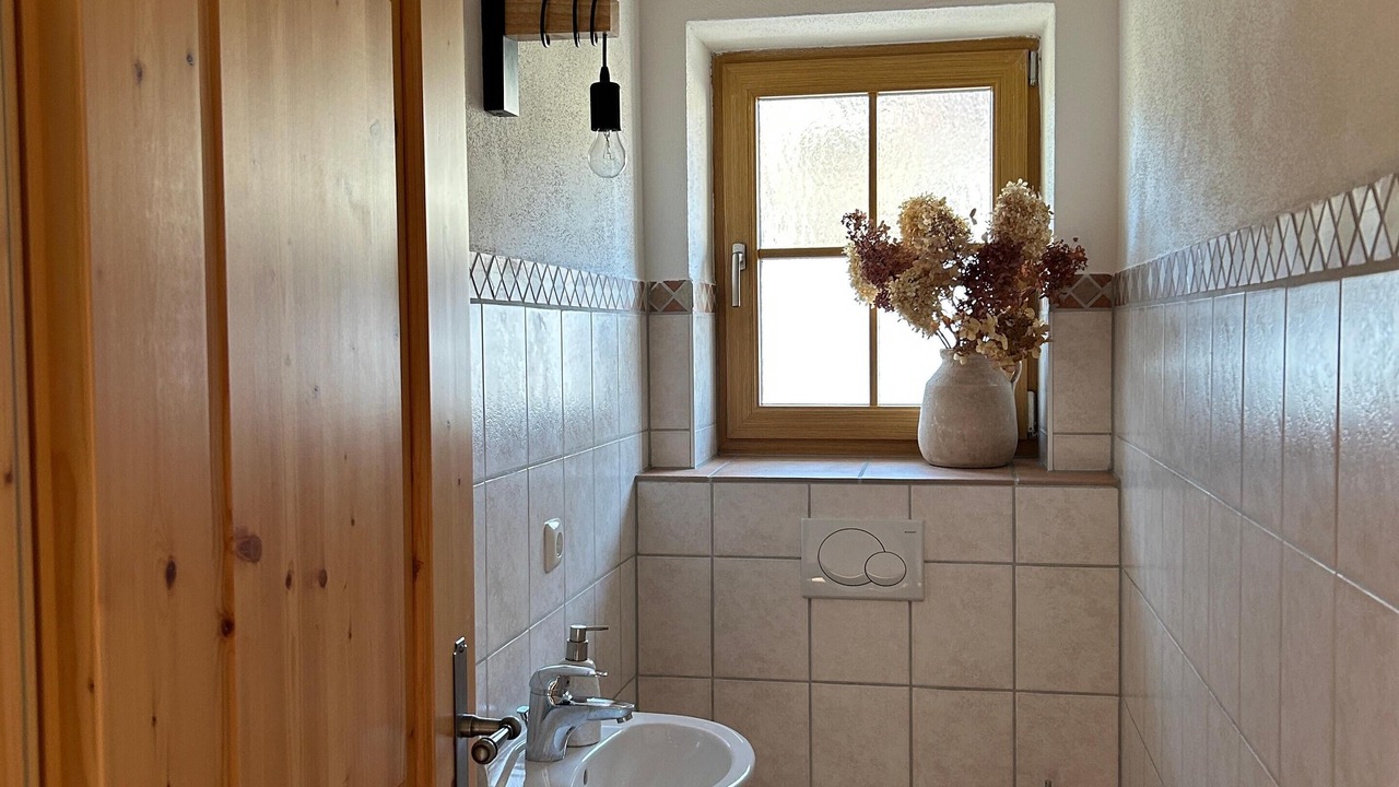 Photo of Bathroom in Tittmoning