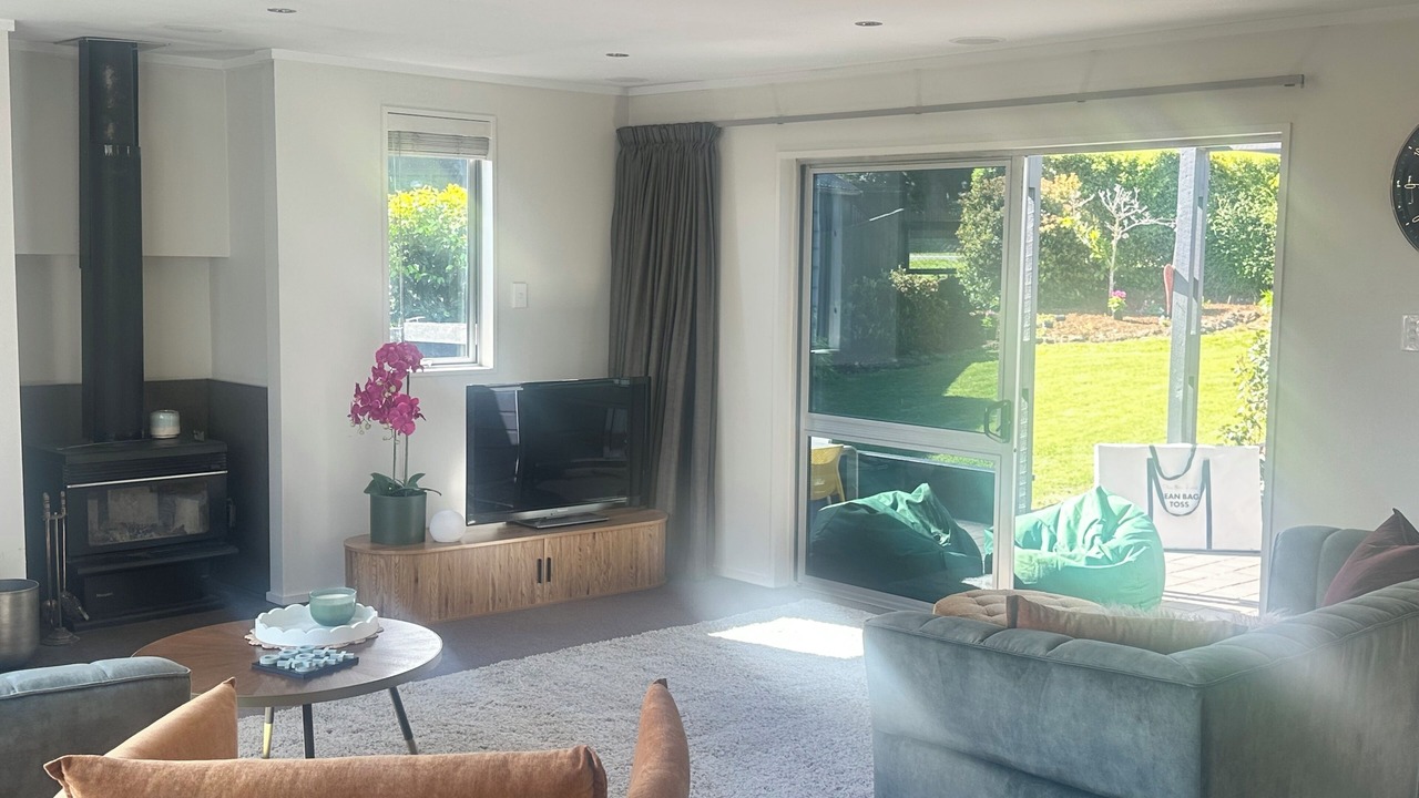 Photo of Livingroom in Kelvin Heights