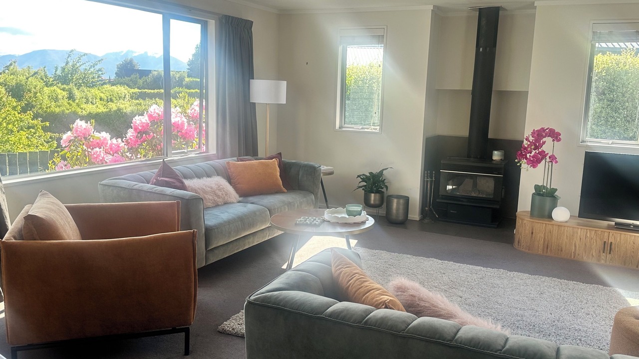 Photo of Livingroom in Kelvin Heights