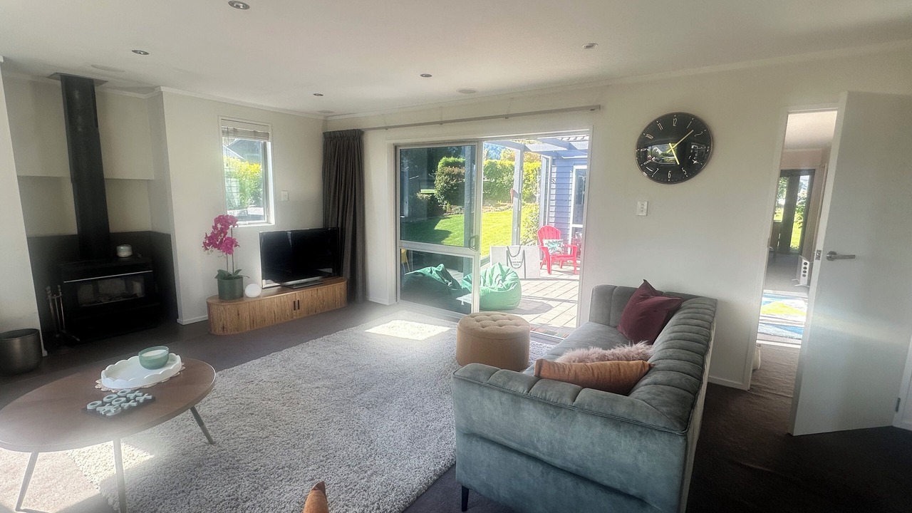 Photo of Livingroom in Kelvin Heights