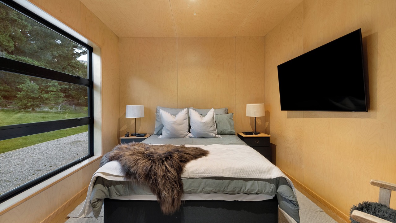 Photo of Bedroom in Lake Hayes