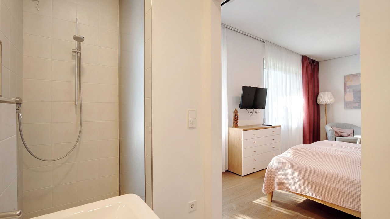 Photo of Bedroom in Voehringen