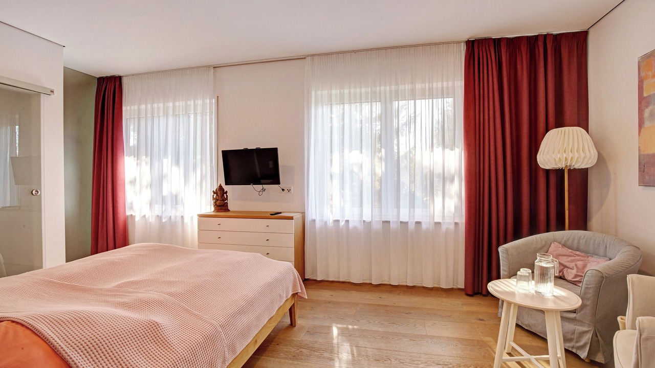 Photo of Bedroom in Voehringen