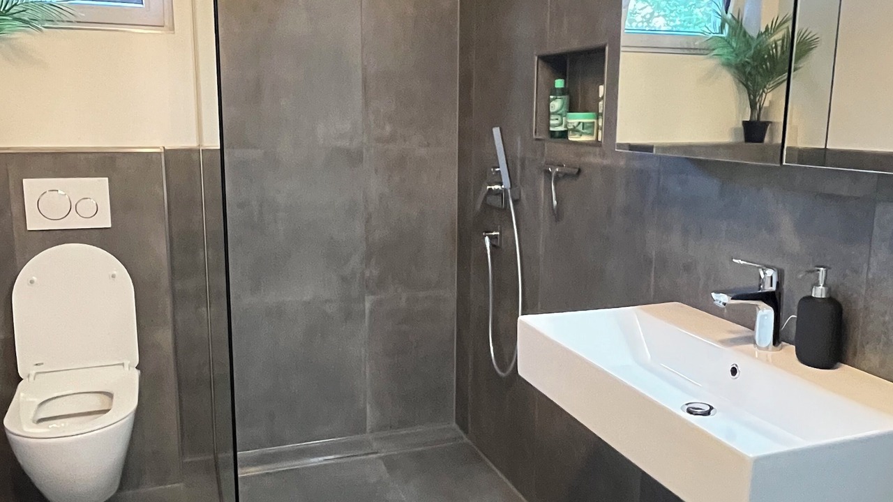 Photo of Bathroom in Munchen District