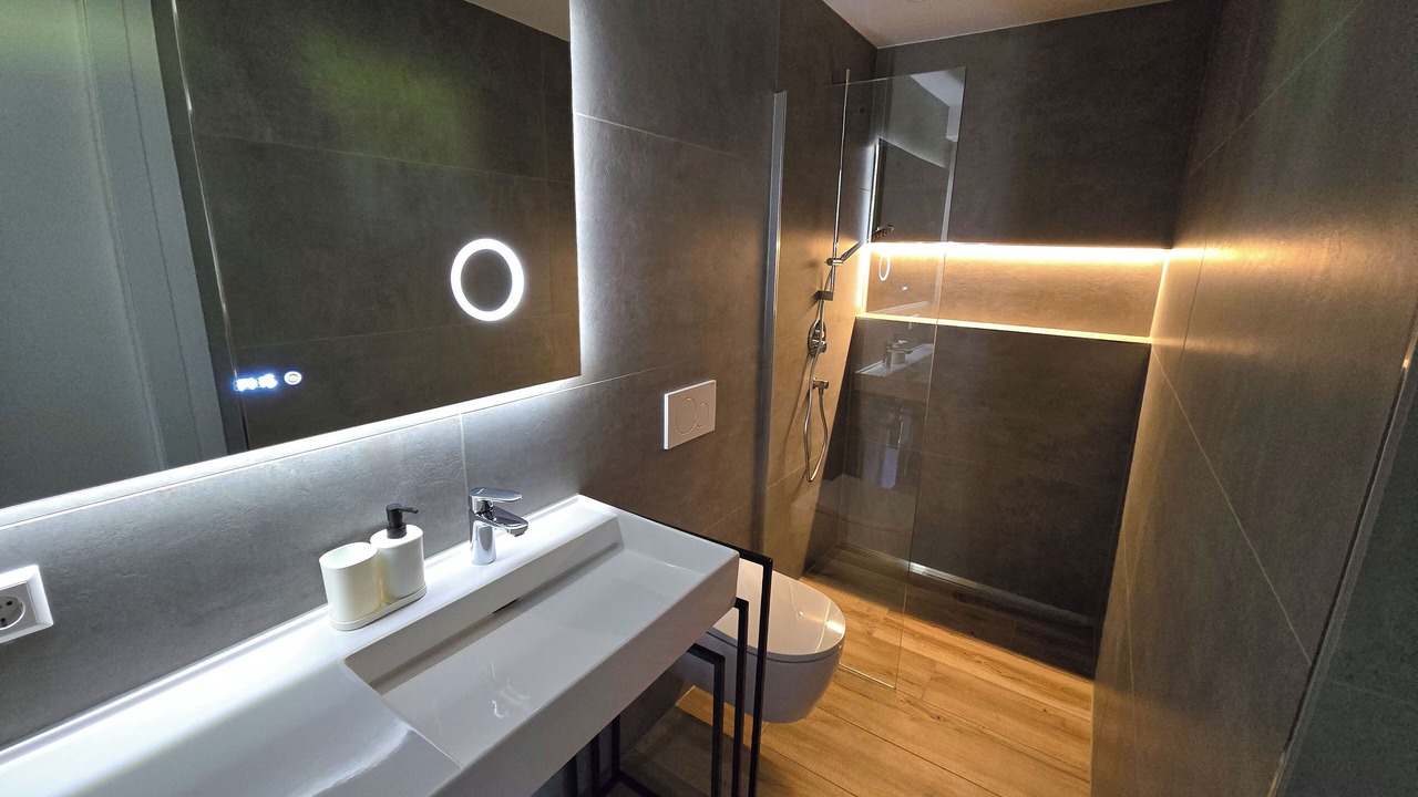 Photo of Bathroom in Aislingen