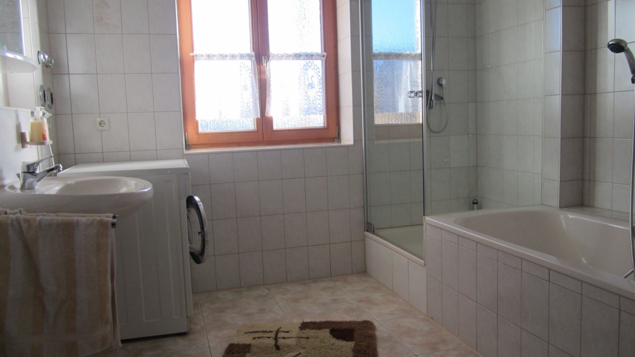 Photo of Bathroom in Peiting