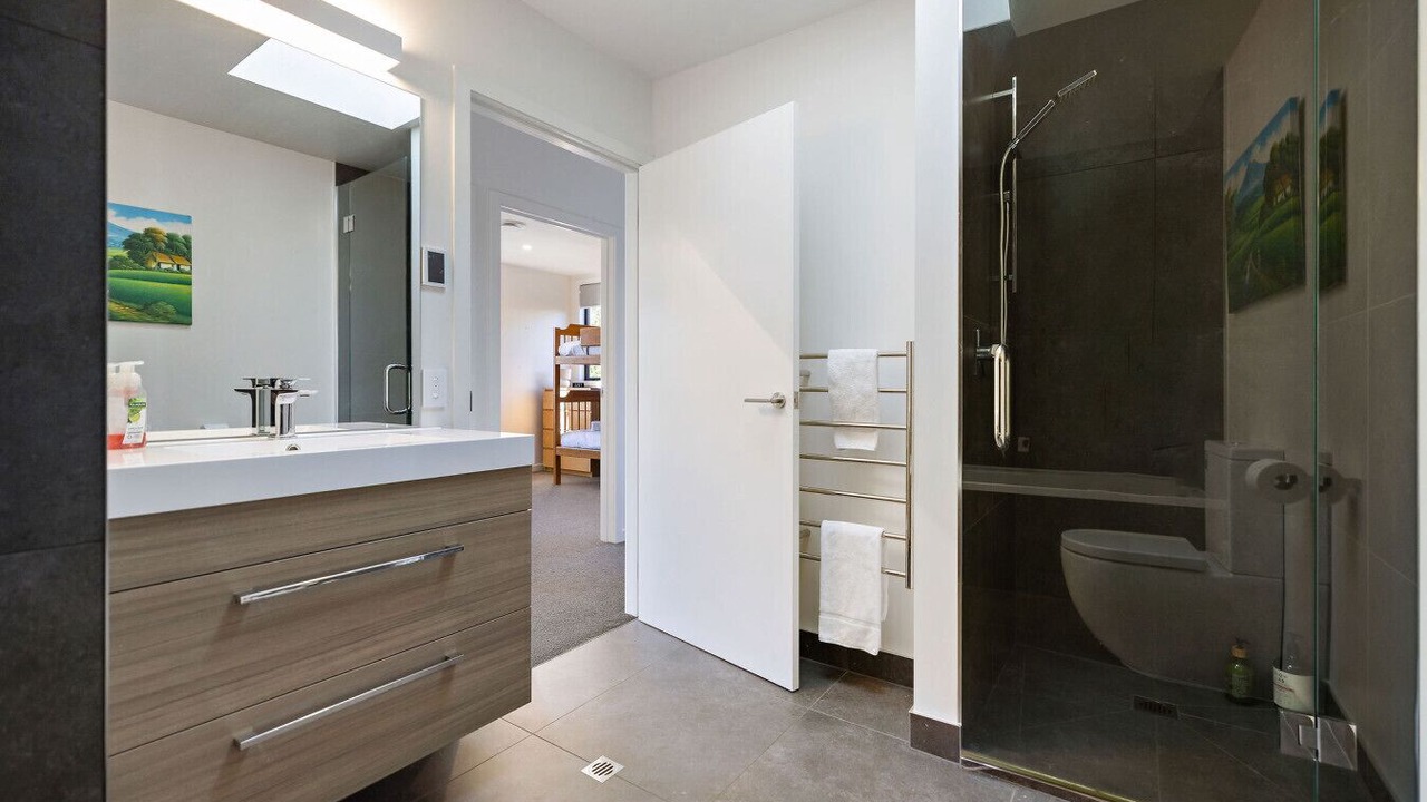 Photo of Bathroom in Kawarau Falls