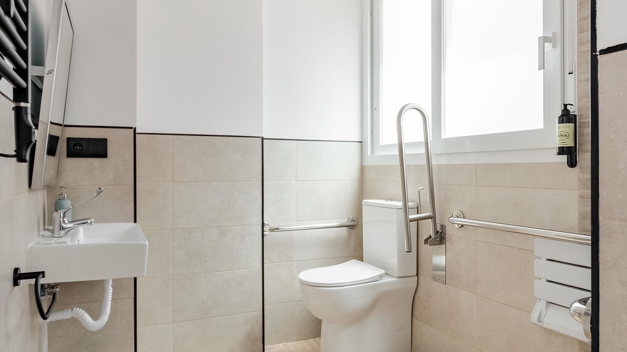 Photo of Bathroom in Ciudad Lineal