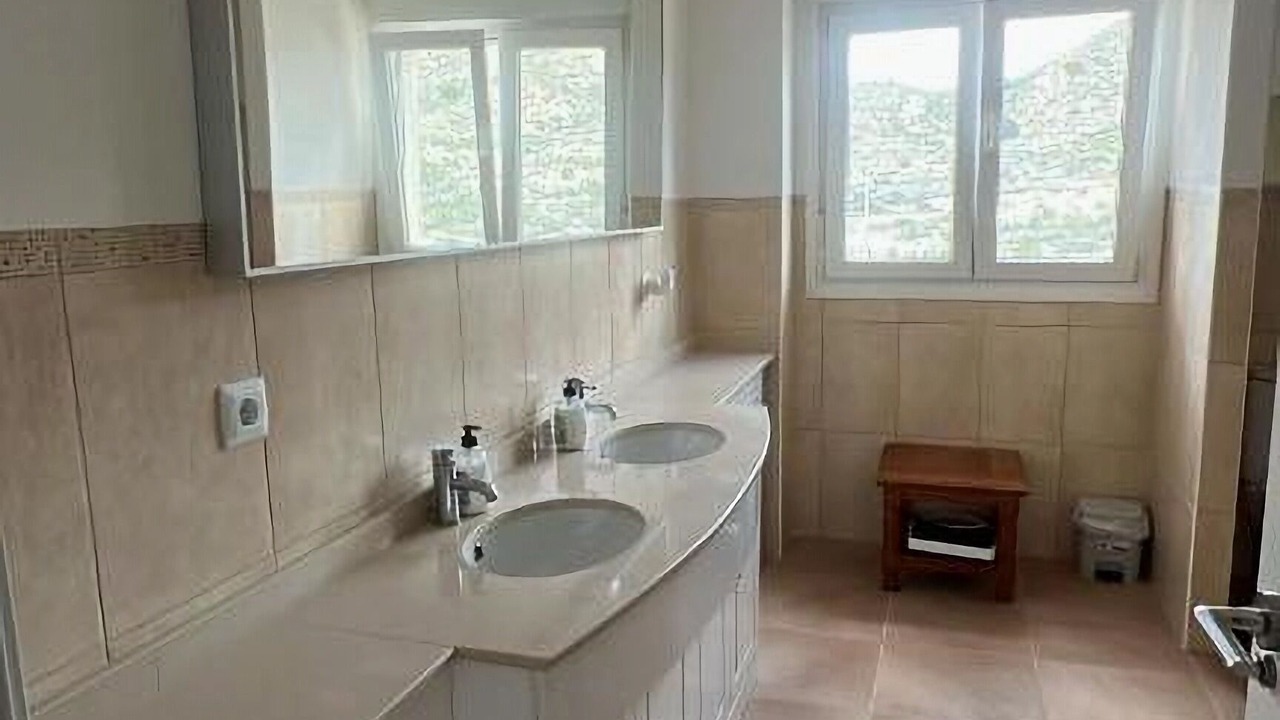 Photo of Bathroom in Banos y Mendigo