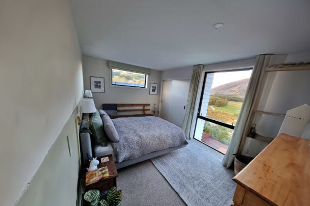 Photo of Bedroom in Lake Hayes