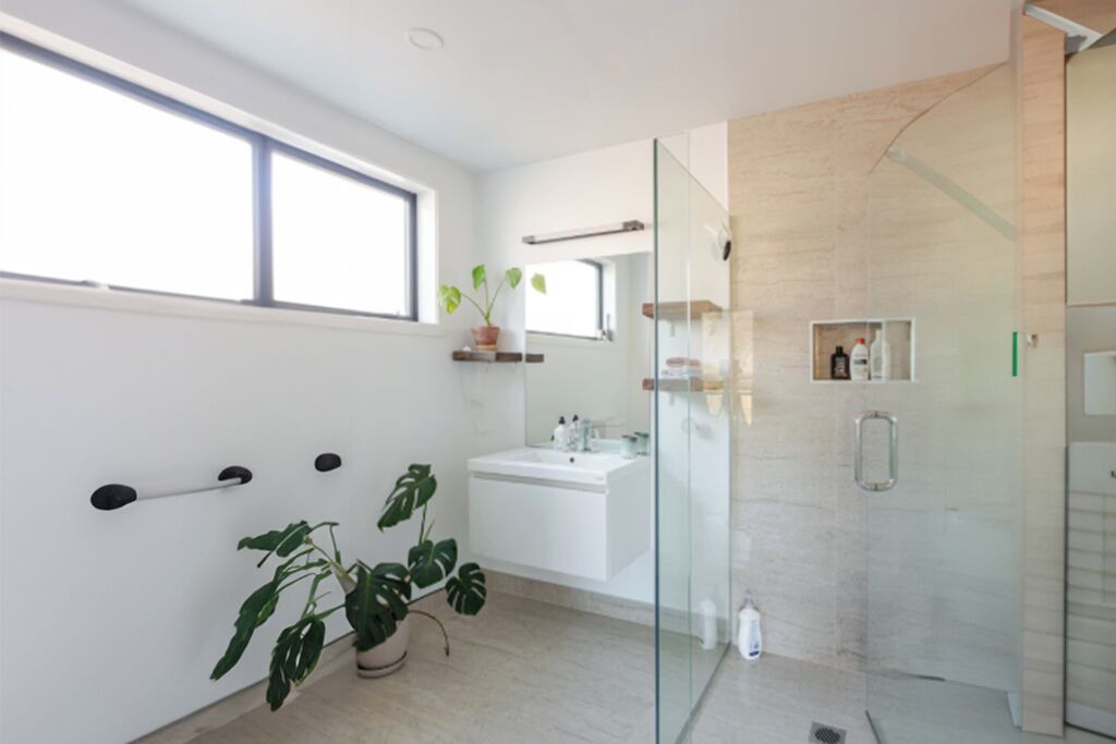 Photo of Bathroom in Lake Hayes