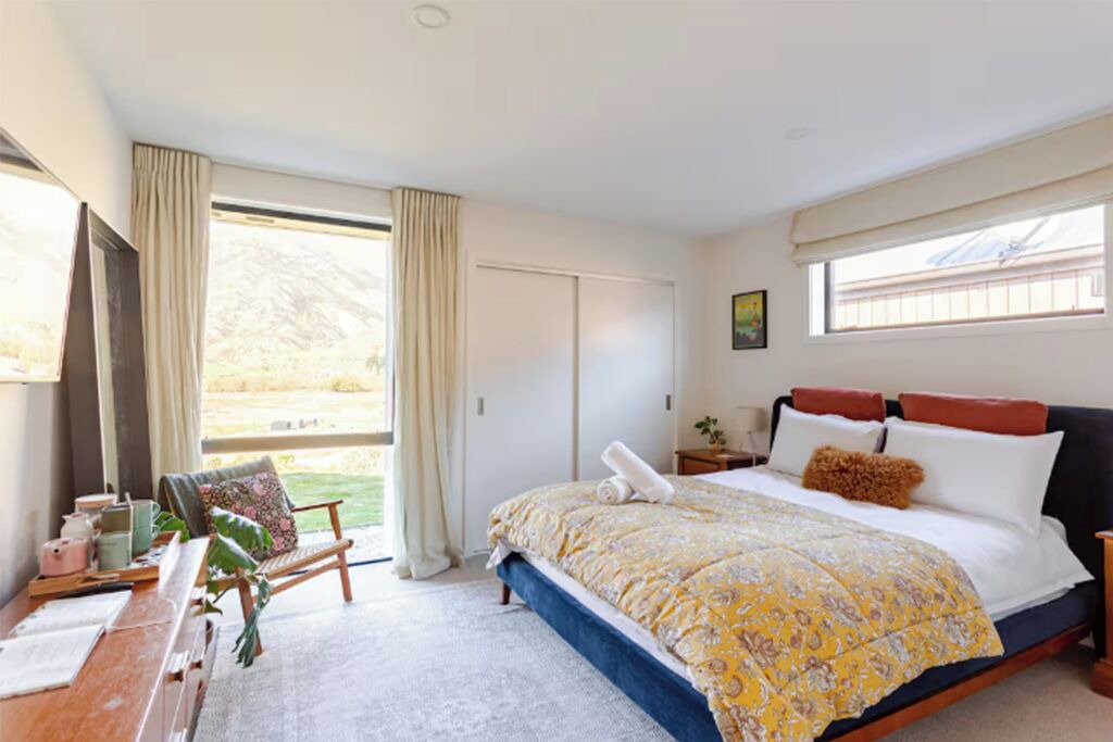 Photo of Bedroom in Lake Hayes