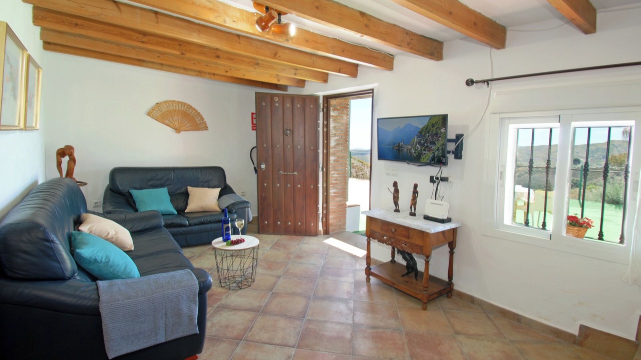 Photo of Livingroom in Comares