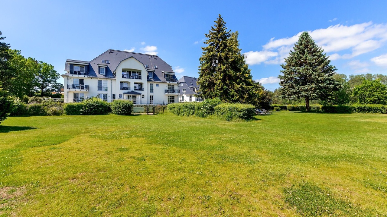 Photo of Outdoor in Balm