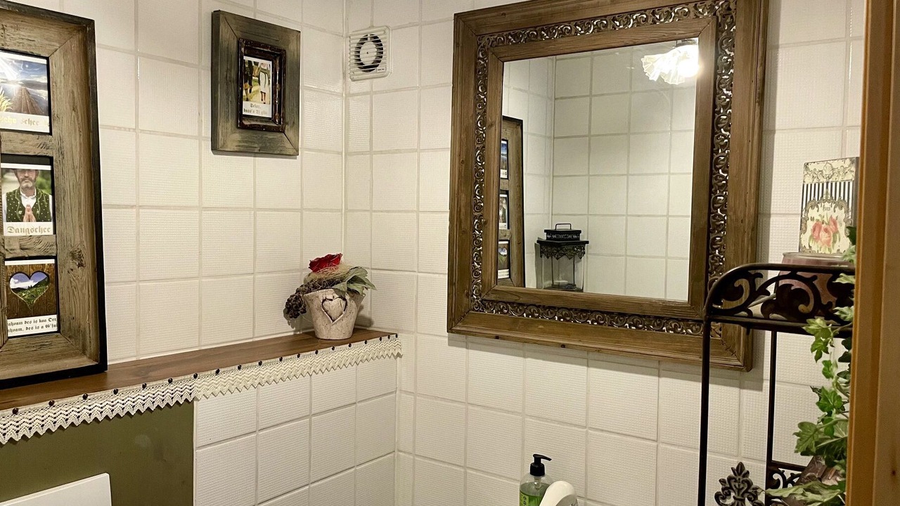 Photo of Bathroom in Palling