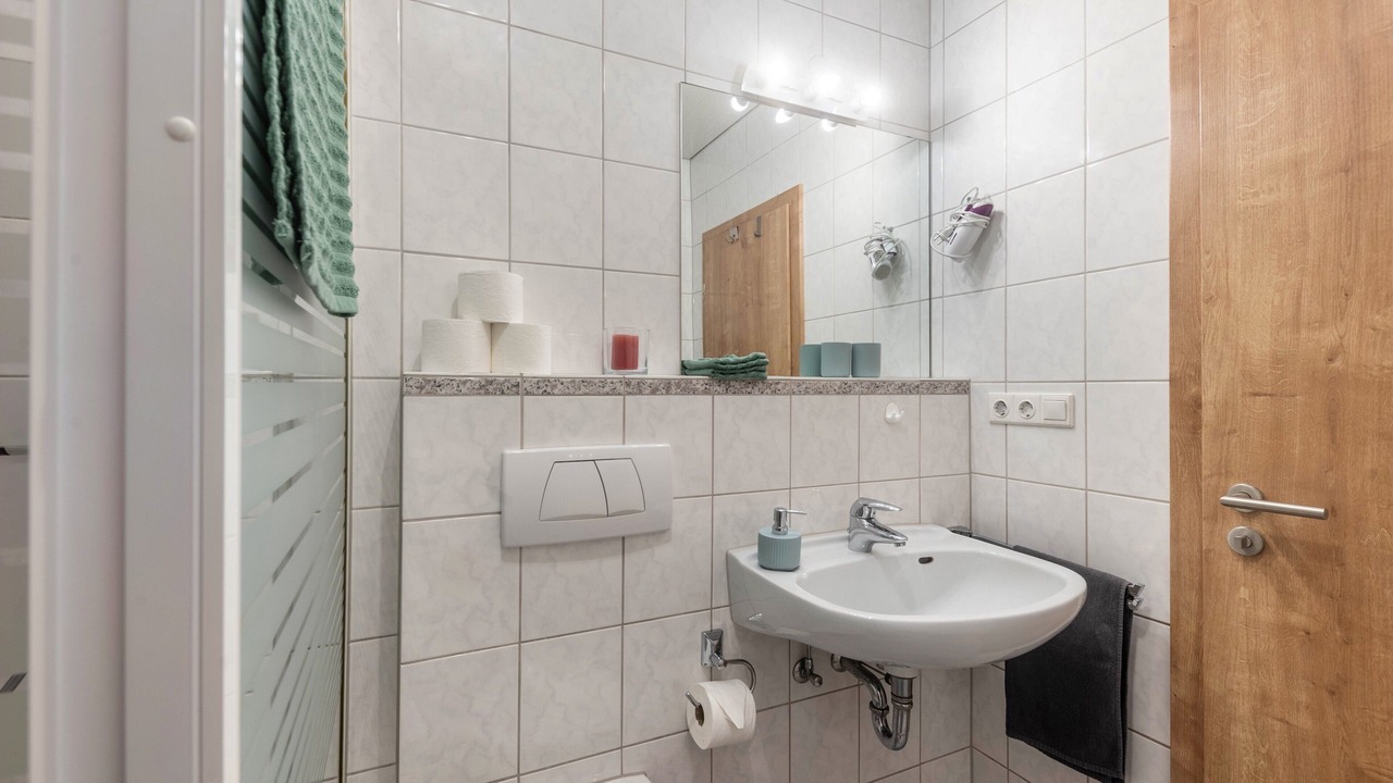Photo of Bathroom in Oberhenneborn