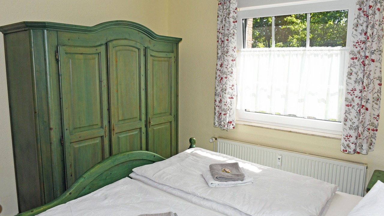 Photo of Bedroom in Waase