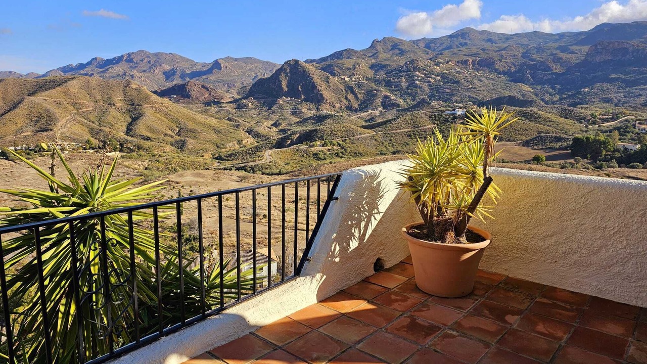 Photo of Outdoor in Turre