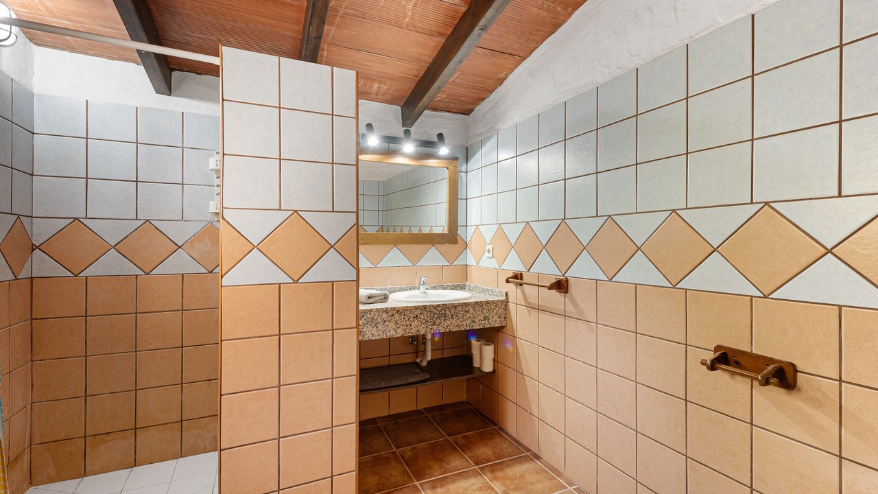 Photo of Bathroom in Almogia