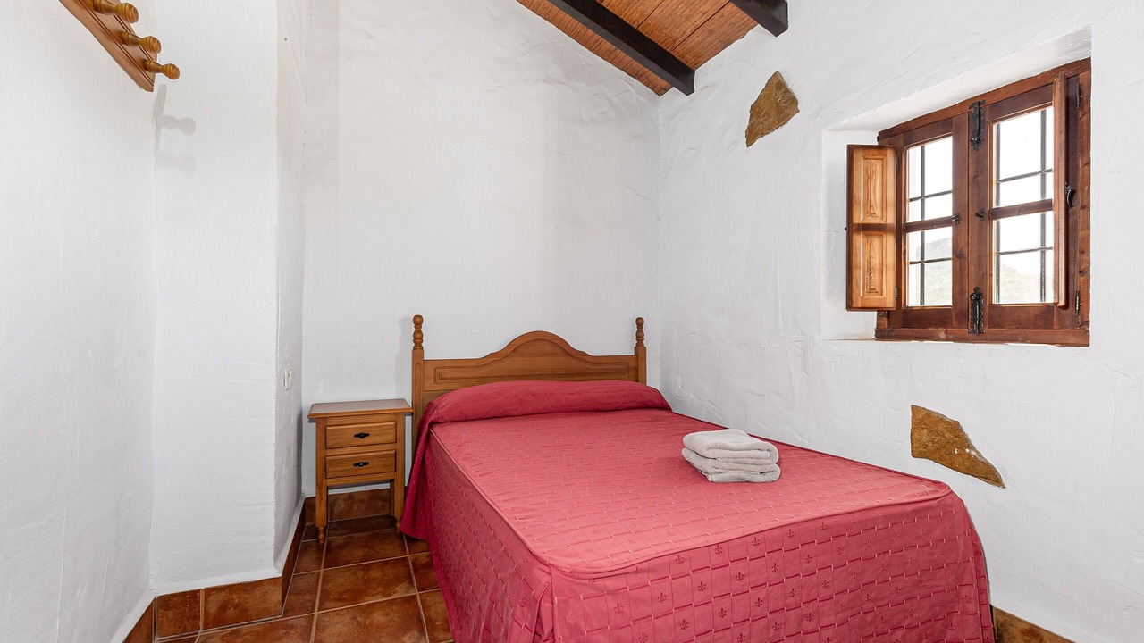 Photo of Bedroom in Almogia