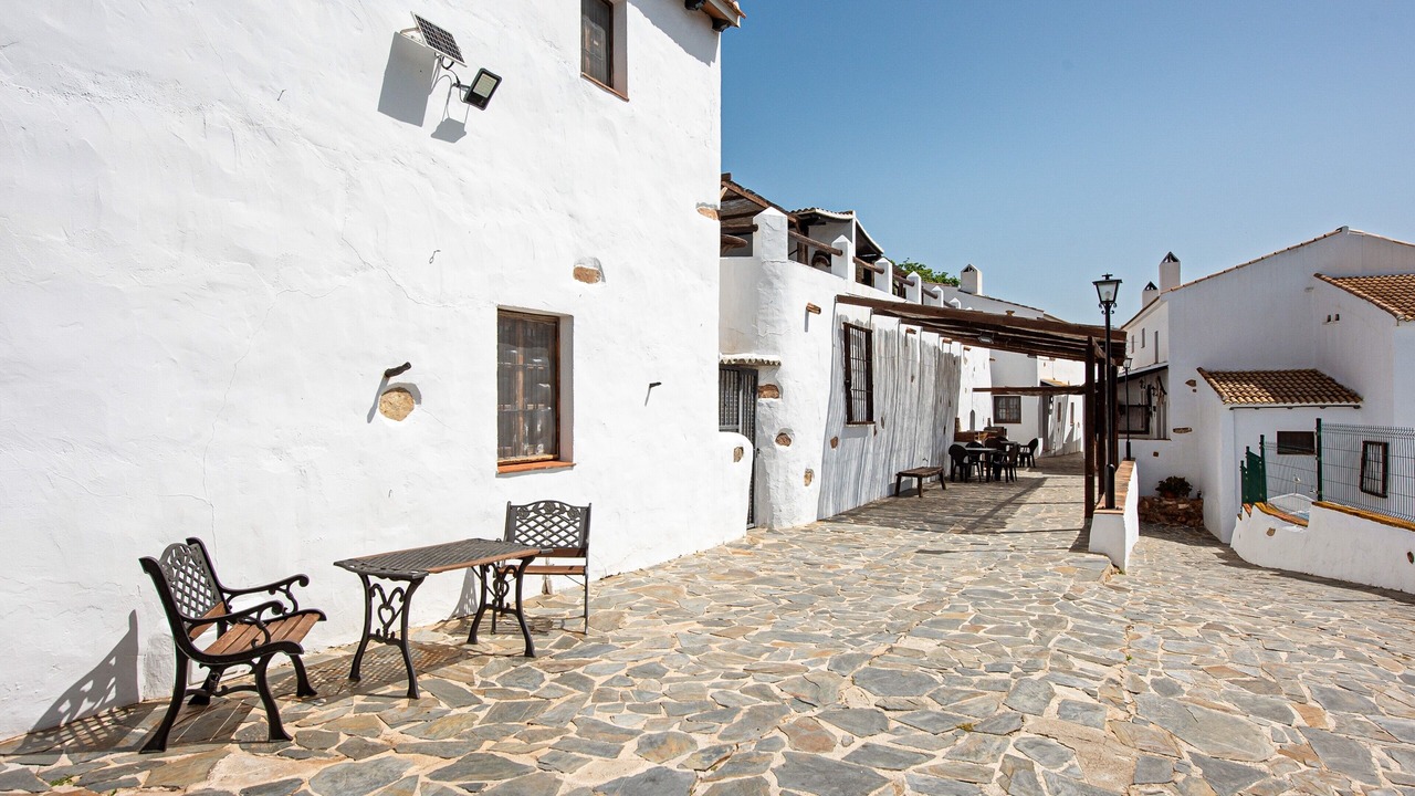 Photo of Outdoor in Almogia