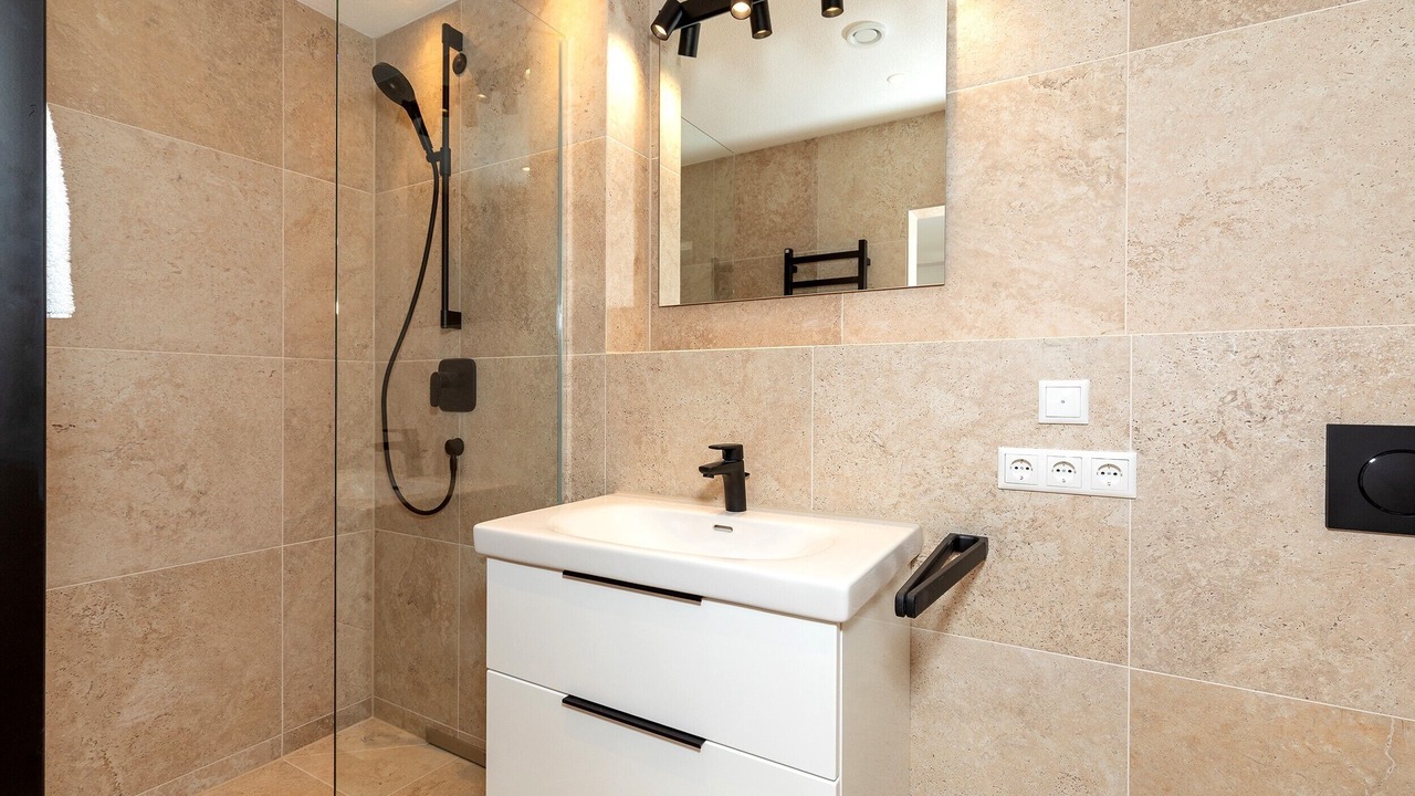 Photo of Bathroom in Groissenbach