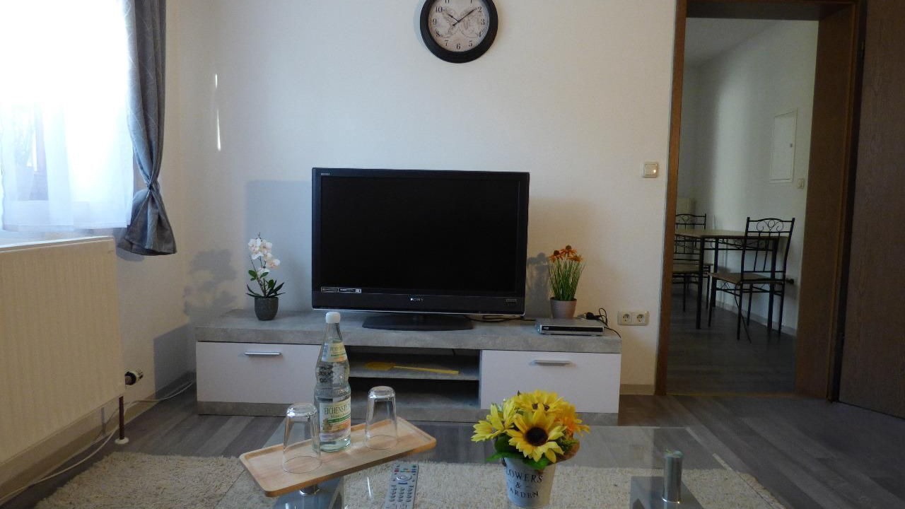 Photo of Livingroom in Goessweinstein
