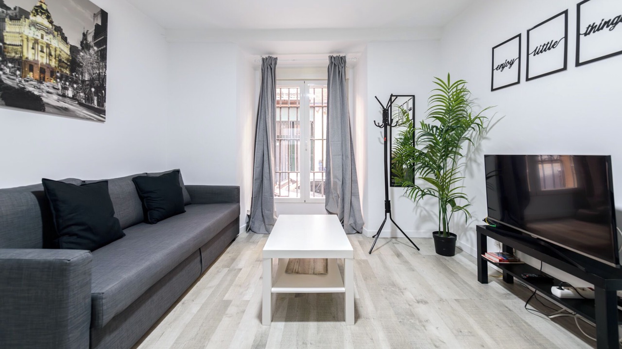 Photo of Livingroom in Literary Quarter