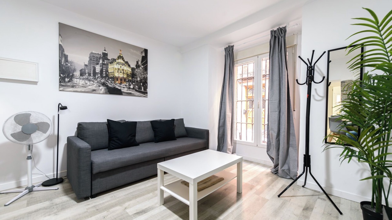 Photo of Livingroom in Literary Quarter