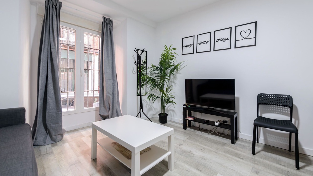 Photo of Livingroom in Literary Quarter
