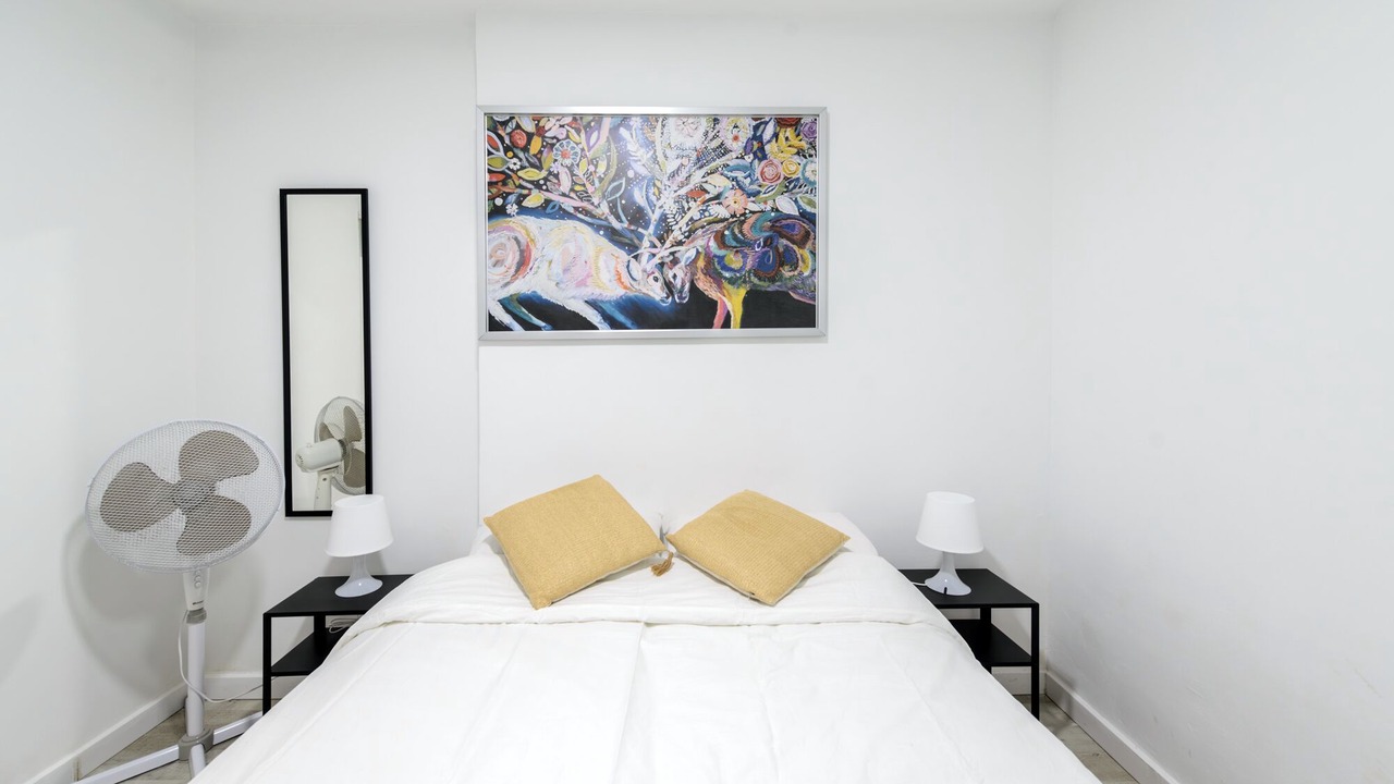Photo of Bedroom in Literary Quarter