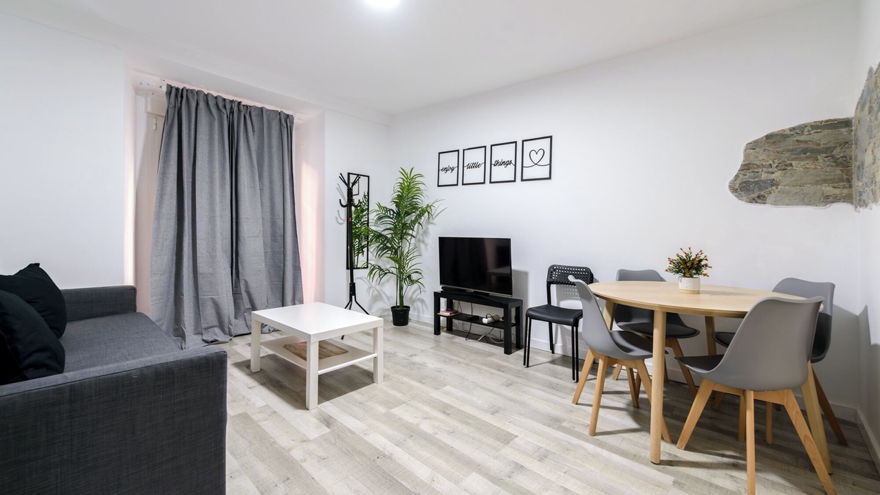 Photo of Livingroom in Literary Quarter