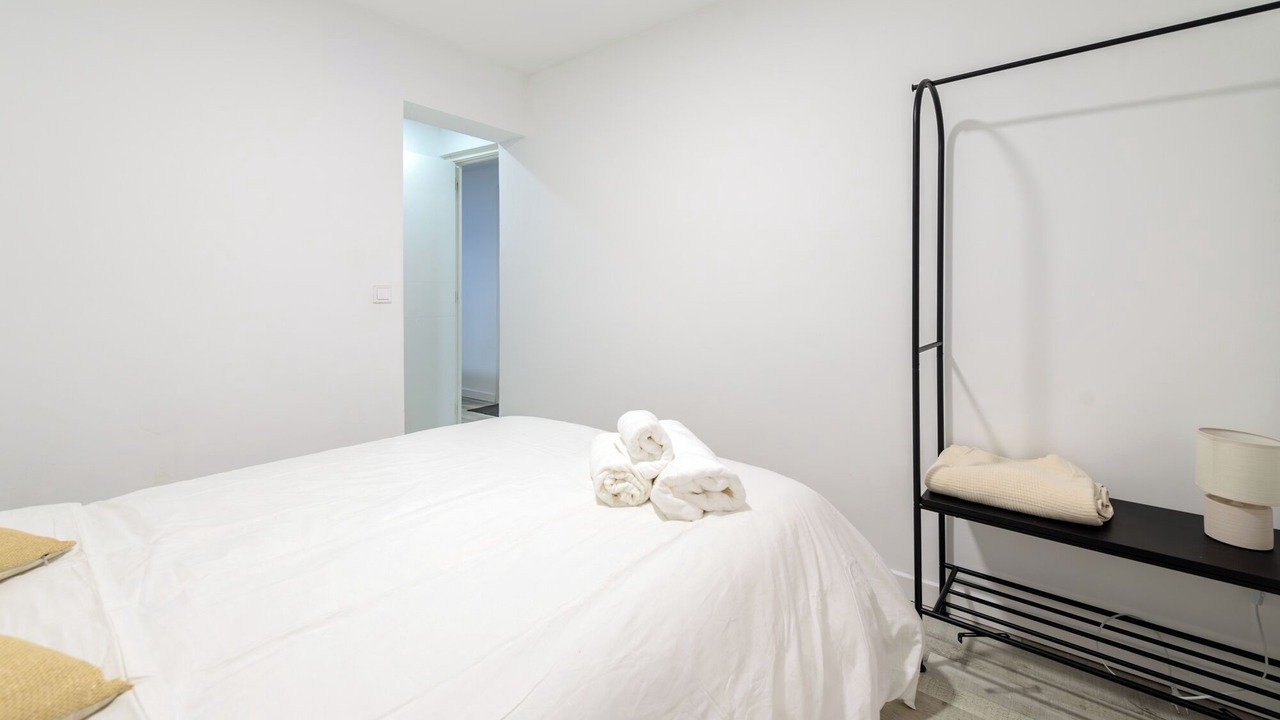 Photo of Bedroom in Literary Quarter