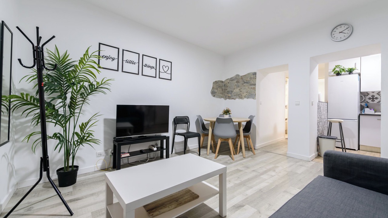 Photo of Livingroom in Literary Quarter