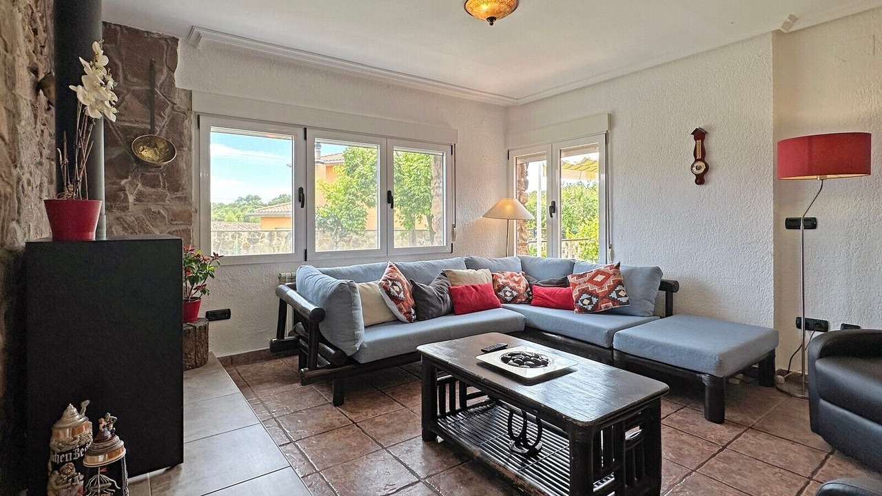 Photo of Livingroom in Tera