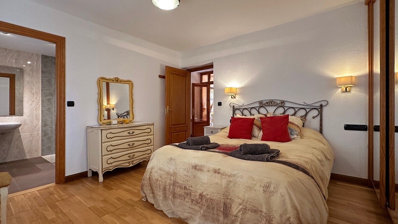 Photo of Bedroom in Tera