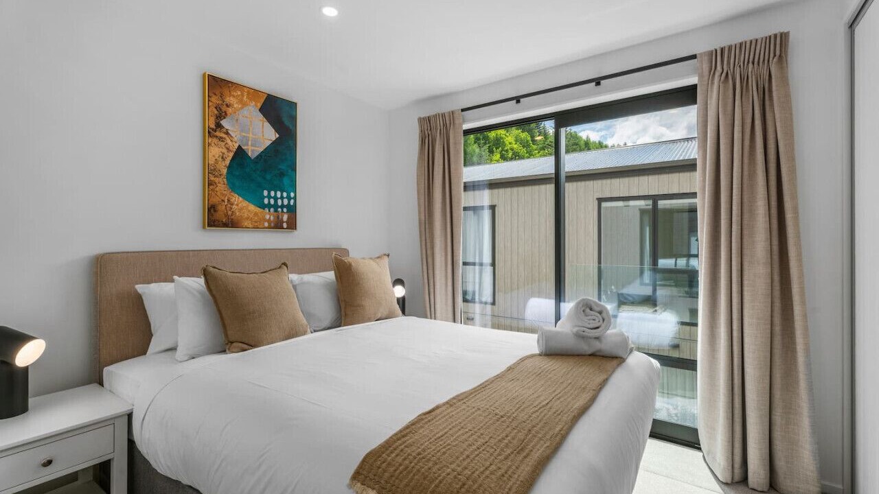Photo of Bedroom in Arthur's Point