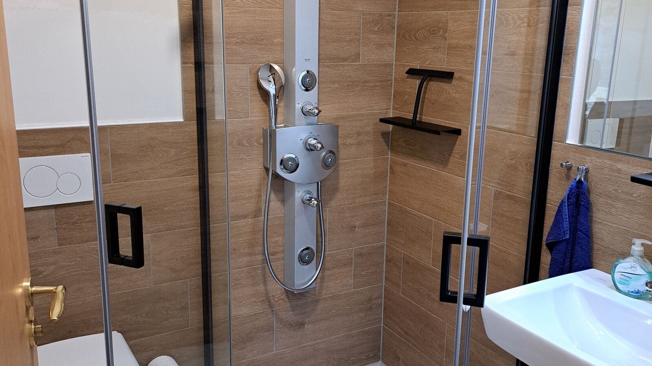 Photo of Bathroom in Nagel