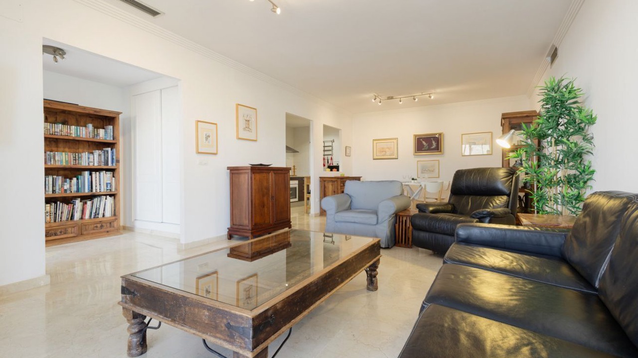Photo of Livingroom in Istan
