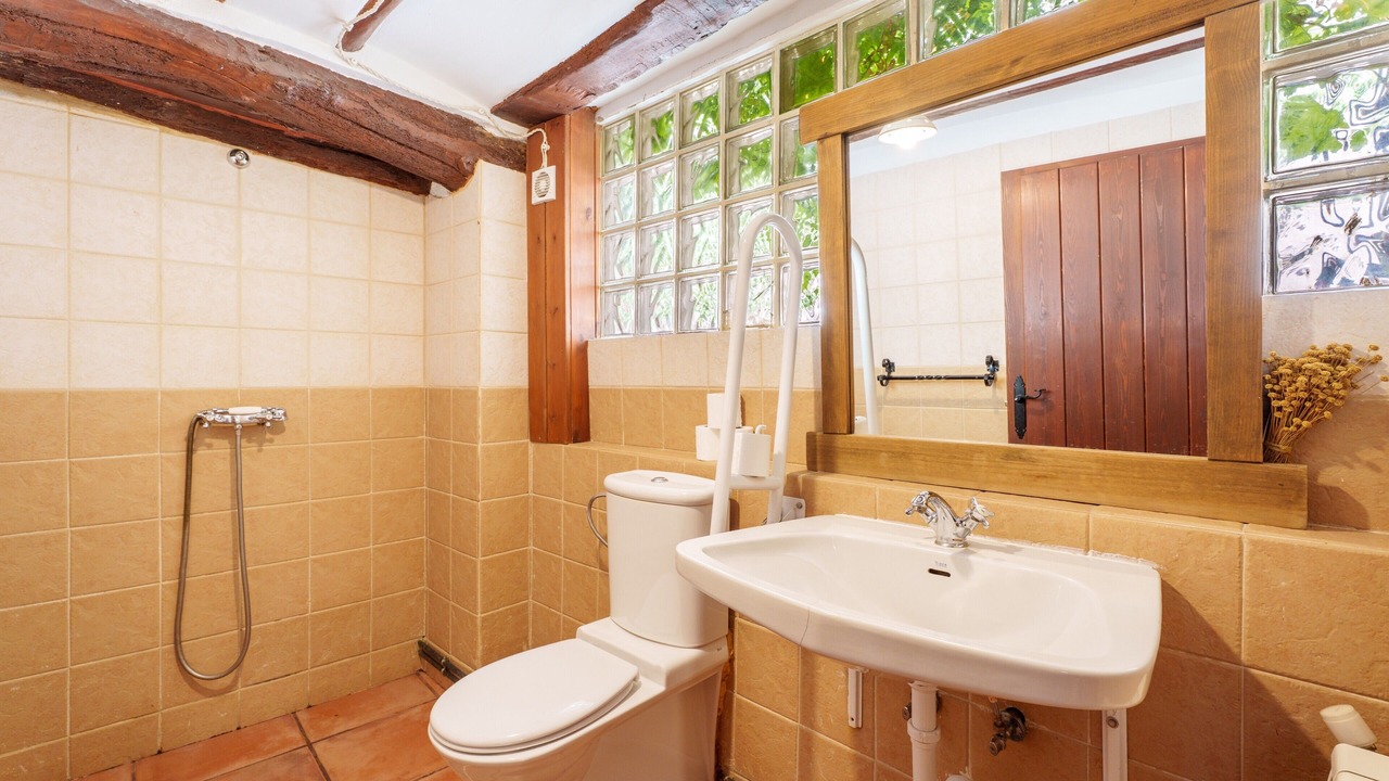 Photo of Bathroom in Los Santos