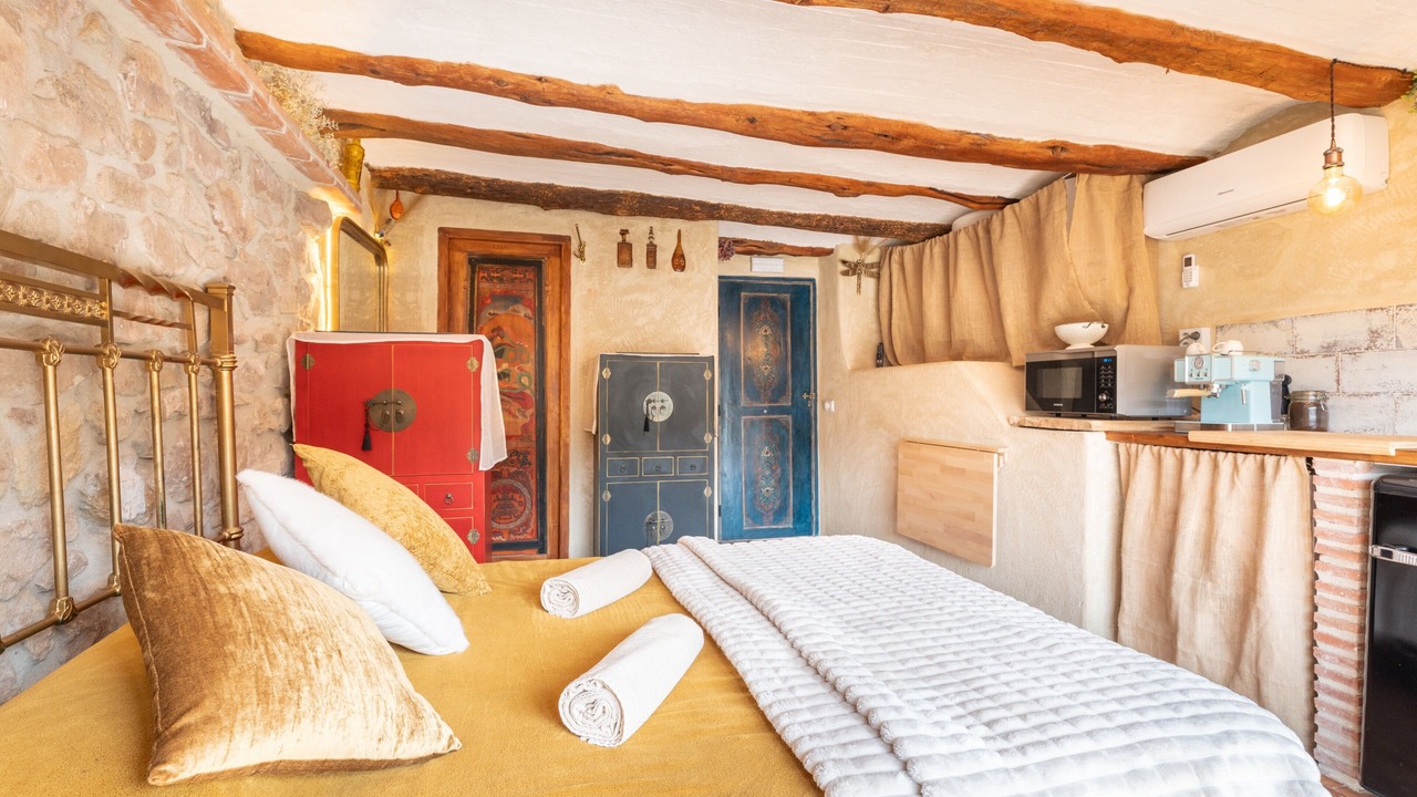 Photo of Bedroom in Olba