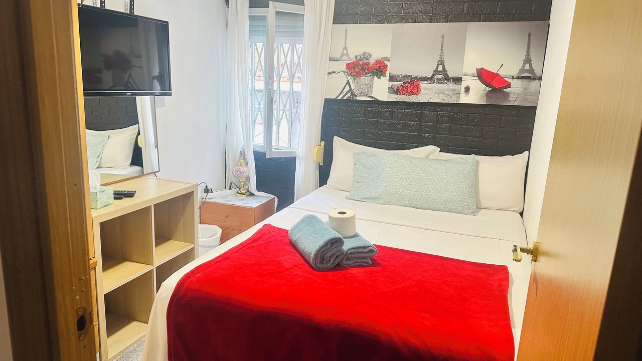 Photo of Bedroom in Villa de Vallecas
