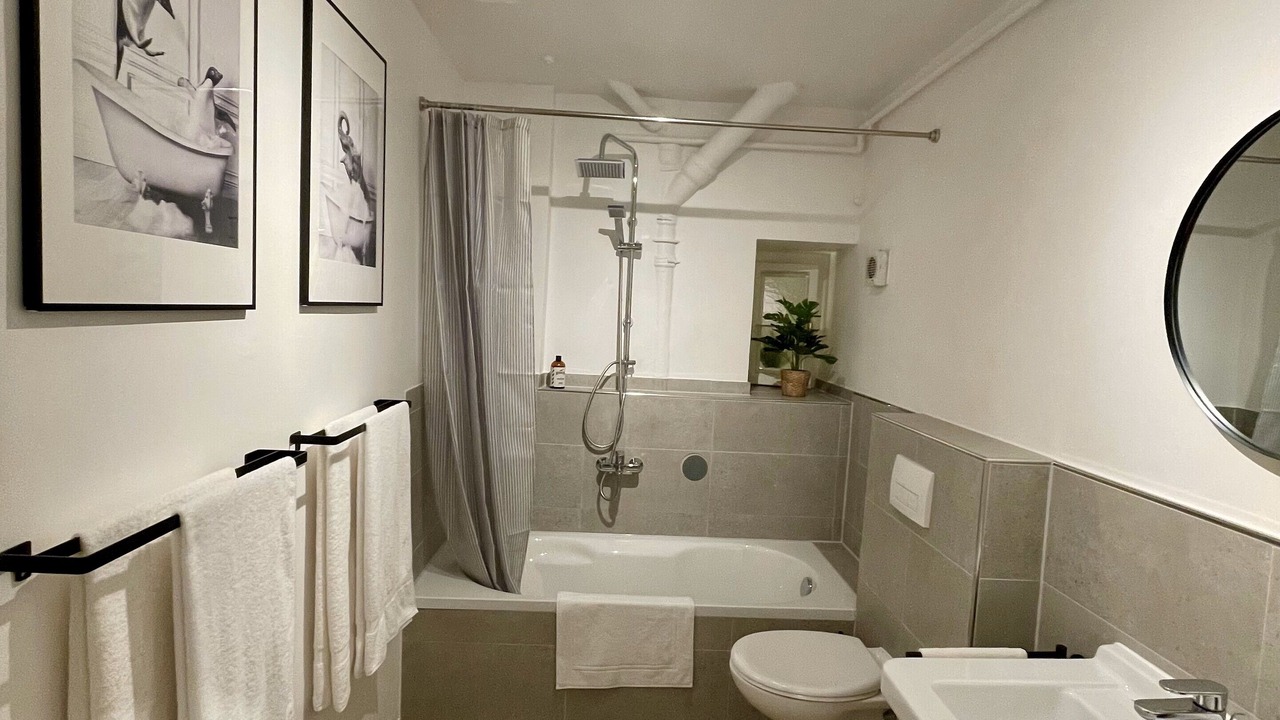 Photo of Bathroom in Josephsplatz